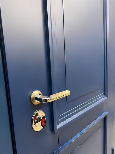 Внешняя панель